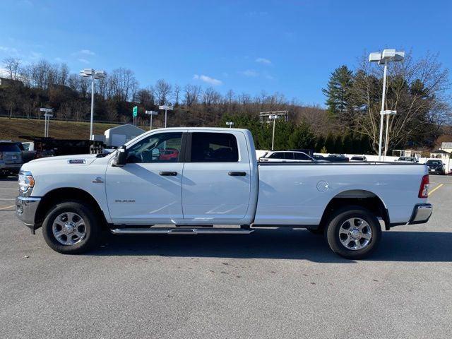 2024 RAM 3500 Big Horn Crew Cab 4x4 8 Box