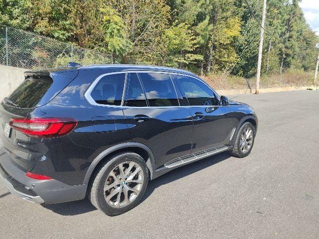2022 BMW X5 xDrive40i 2022 BMW X5 xDrive40i
