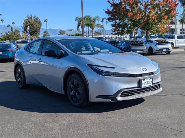 2026 Toyota Prius Plug-In SE