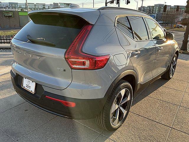 2026 Volvo XC40 B5 Plus