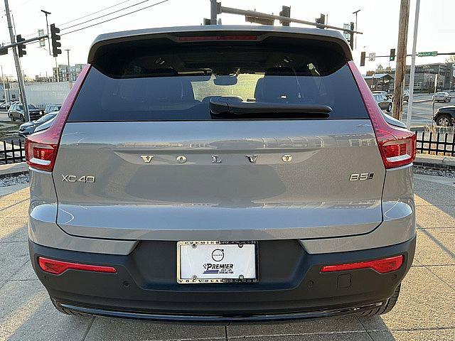 2026 Volvo XC40 B5 Plus