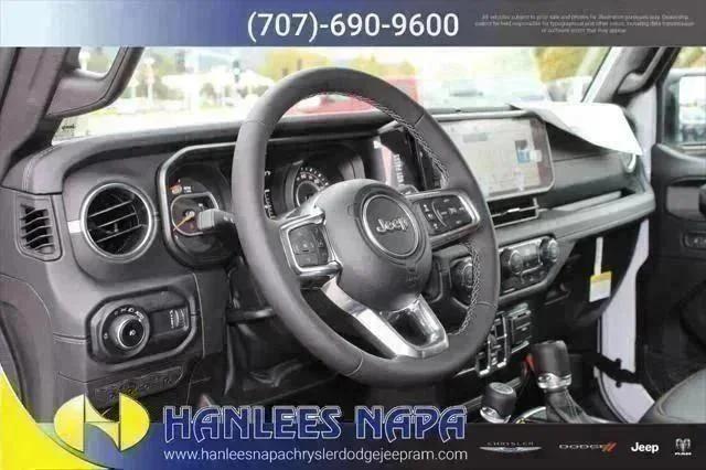 2026 Jeep Wrangler 4-Door Sahara 4x4