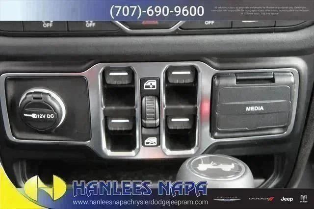 2026 Jeep Wrangler 4-Door Sahara 4x4