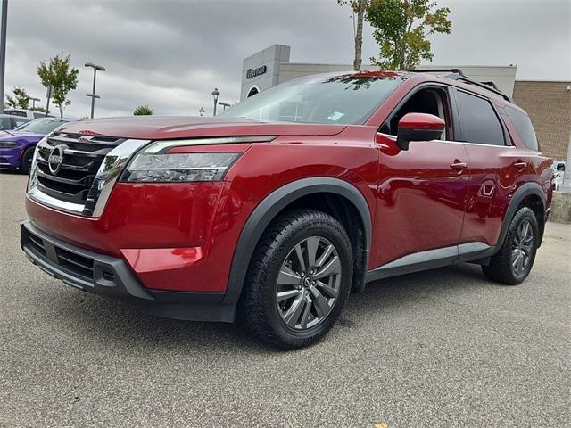 2022 Nissan Pathfinder SV 4WD 2022 Nissan Pathfinder SV 4WD