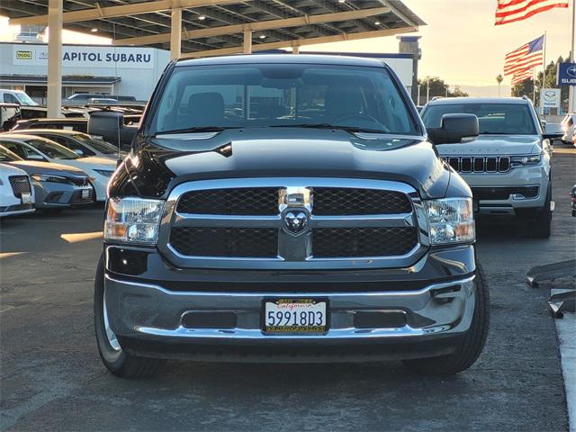 2020 RAM 1500 Classic SLT Crew Cab 4x2 64 Box 2020 RAM 1500 Classic SLT Crew Cab 4x2 64 Box