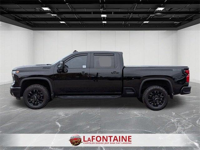 2025 Chevrolet Silverado 2500HD 4WD Crew Cab Standard Bed LTZ