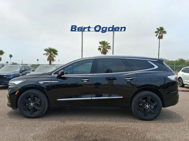2024 Buick Enclave Essence FWD