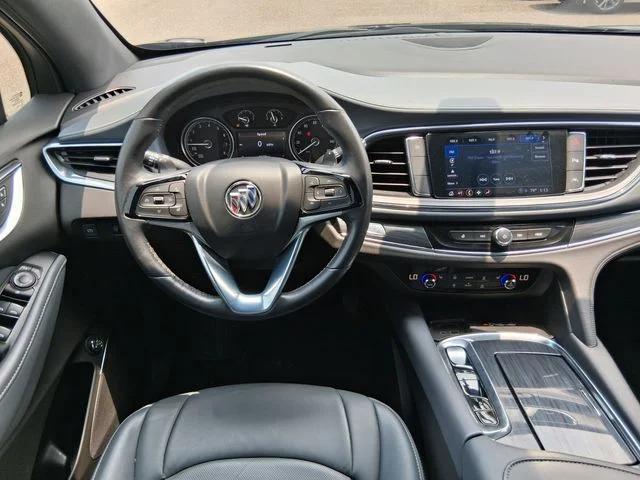 2024 Buick Enclave Essence FWD