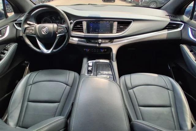 2024 Buick Enclave Essence FWD