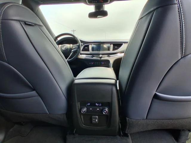 2024 Buick Enclave Essence FWD