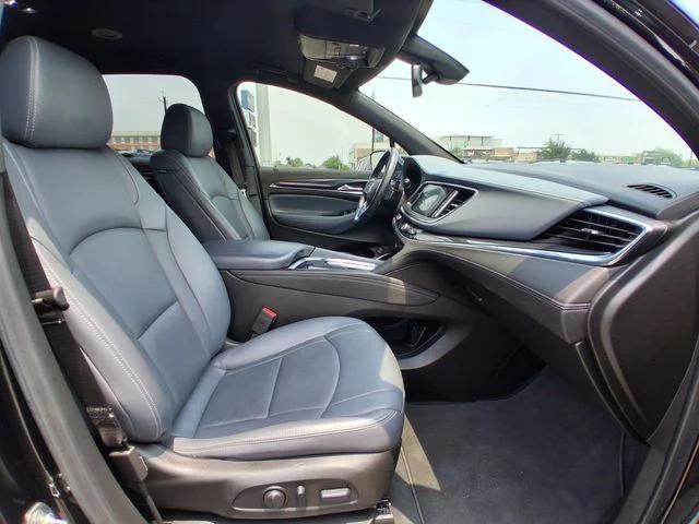 2024 Buick Enclave Essence FWD