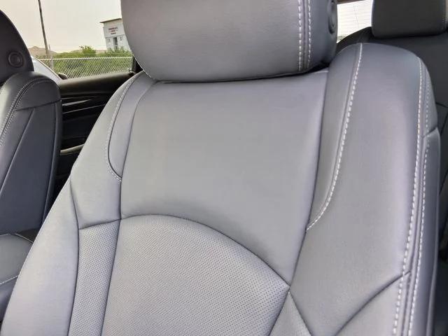 2024 Buick Enclave Essence FWD