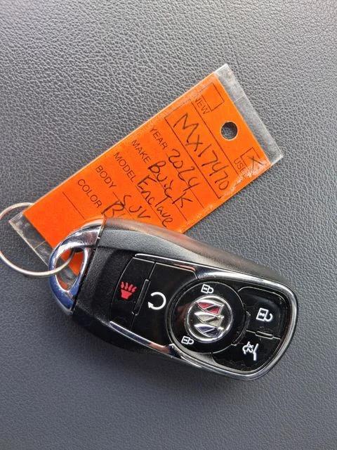 2024 Buick Enclave Essence FWD