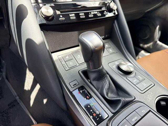 2024 Lexus IS 300 300
