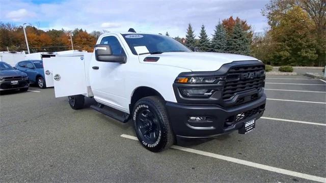 2025 RAM 3500 Tradesman Regular Cab 4x2 8 Box