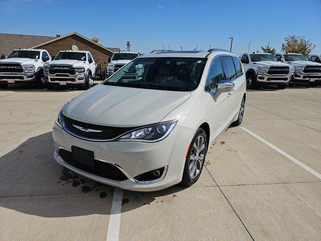 2017 Chrysler Pacifica Limited 2017 Chrysler Pacifica Limited