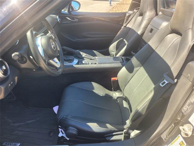 2022 Mazda MX-5 Miata RF Grand Touring 2022 Mazda MX-5 Miata RF Grand Touring