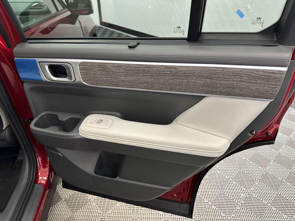 2026 Hyundai Santa Fe Limited - Photo 18