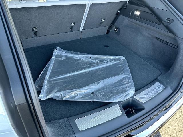 2026 Cadillac iQ Luxury AWD