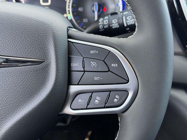 2026 Chrysler Voyager LX