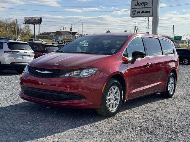 2026 Chrysler Voyager LX
