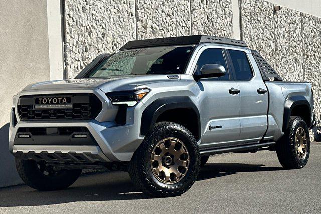 /2024 Toyota Tacoma-Hybrid