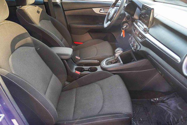 2023 Kia Forte LX