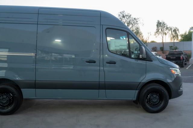 2026 Mercedes-Benz Sprinter Crew Van Standard Roof 4-Cyl Diesel HO
