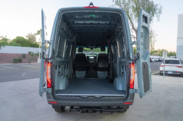 2026 Mercedes-Benz Sprinter Crew Van Standard Roof 4-Cyl Diesel HO