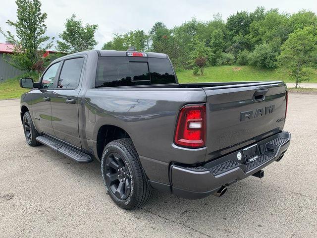 2026 RAM Ram 1500 RAM 1500 EXPRESS CREW CAB 4X4 57 BOX