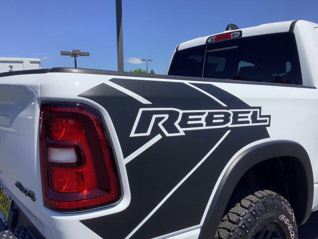 2026 Ram 1500 Rebel Crew Cab 4x4 5'7" Box