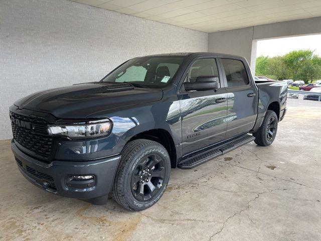 2026 RAM Ram 1500 RAM 1500 EXPRESS CREW CAB 4X4 57 BOX
