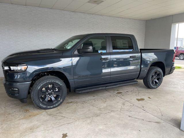 2026 RAM Ram 1500 RAM 1500 EXPRESS CREW CAB 4X4 57 BOX