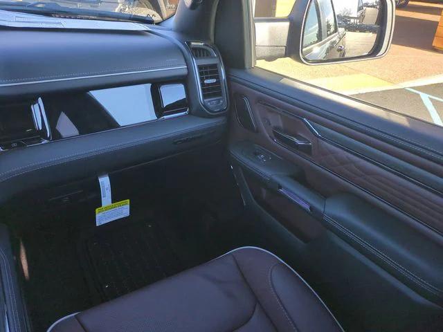 2026 Ram 1500 Limited Crew Cab 4x4 5'7" Box