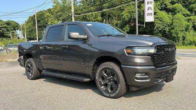 2026 RAM 1500 RAM 1500 EXPRESS CREW CAB 4X4 57 BOX