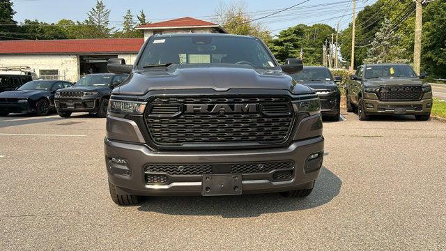 2026 RAM 1500 RAM 1500 EXPRESS CREW CAB 4X4 57 BOX