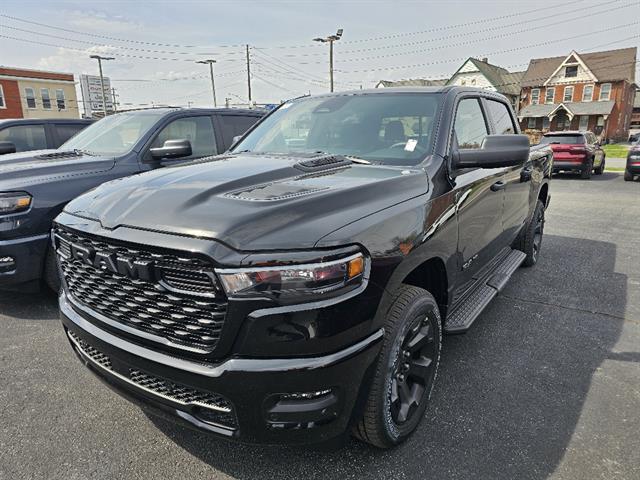 2026 RAM Ram 1500 RAM 1500 EXPRESS CREW CAB 4X4 57 BOX