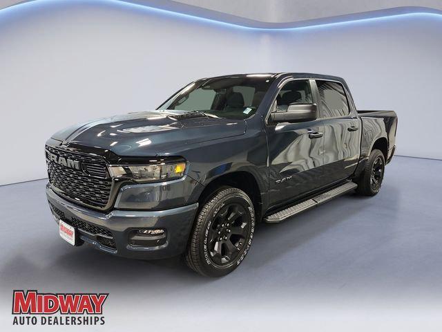 2026 RAM Ram 1500 RAM 1500 EXPRESS CREW CAB 4X4 57 BOX