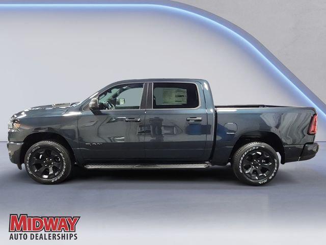 2026 RAM Ram 1500 RAM 1500 EXPRESS CREW CAB 4X4 57 BOX