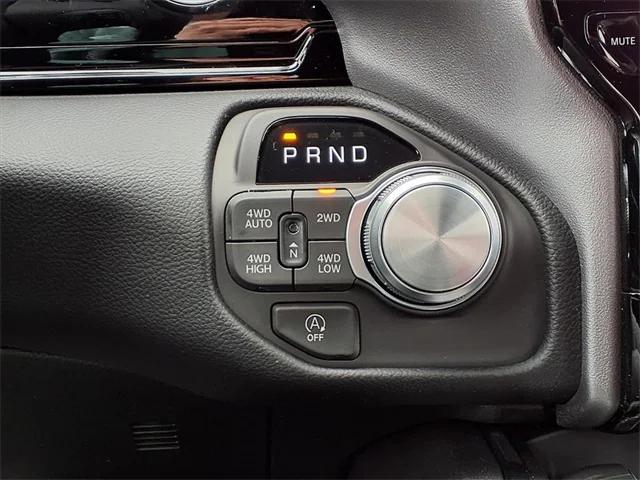 2026 Ram 1500 Laramie Crew Cab 4x4 5'7" Box