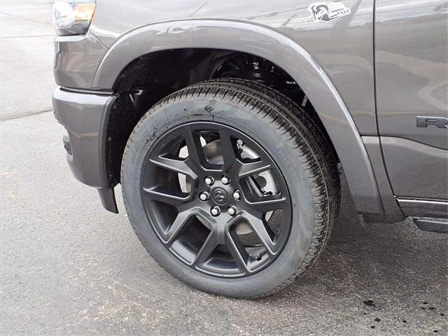 2026 Ram 1500 Laramie Crew Cab 4x4 5'7" Box