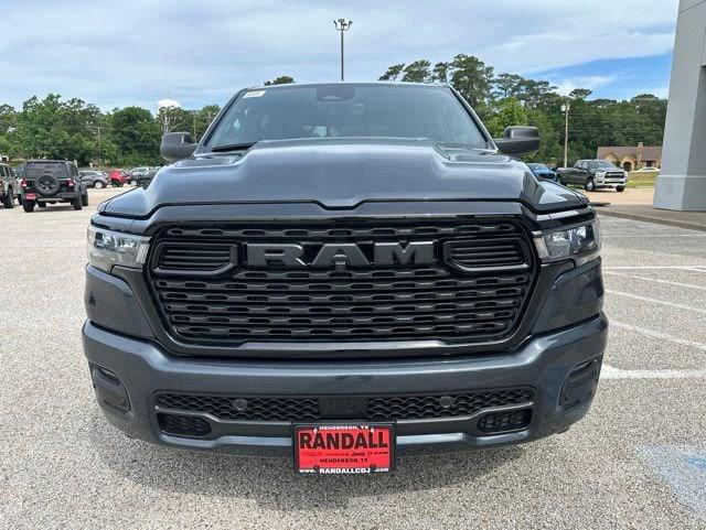 2026 Ram 1500 Express Crew Cab 4x4 5'7" Box