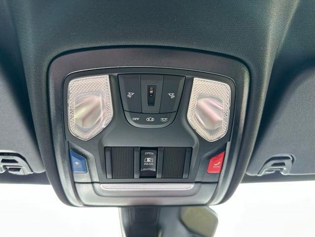 2026 Ram 1500 Express Crew Cab 4x4 5'7" Box