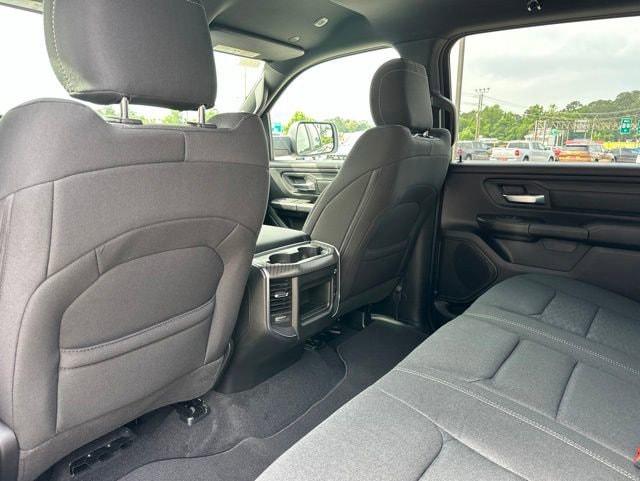 2026 Ram 1500 Express Crew Cab 4x4 5'7" Box