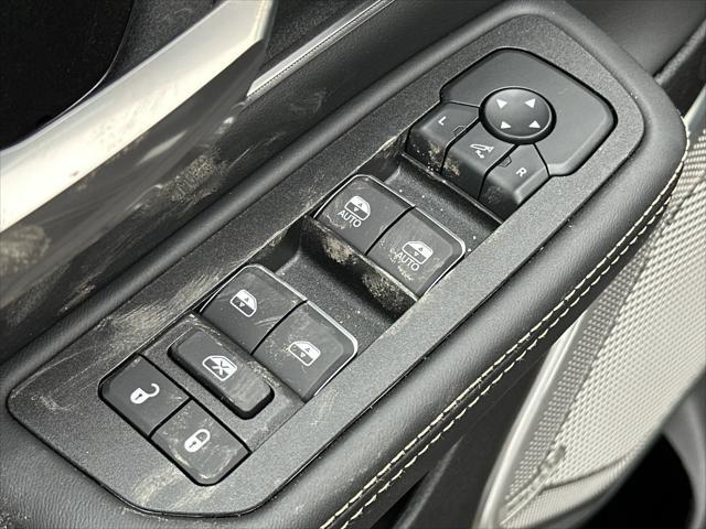 2026 Ram 1500 Tungsten Crew Cab 4x4 57 Box