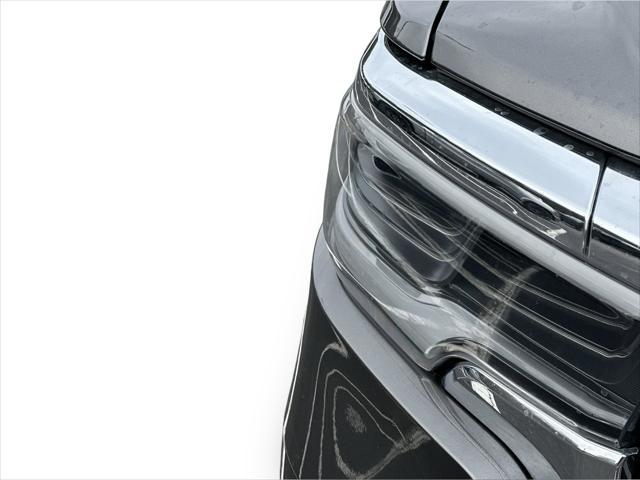New 2026 Granite Crystal Metallic Clear-Coat Exterior Paint RAM Tungsten image 37