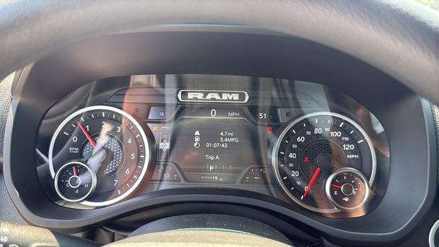 2026 Ram 1500 Express Crew Cab 4x4 5'7" Box