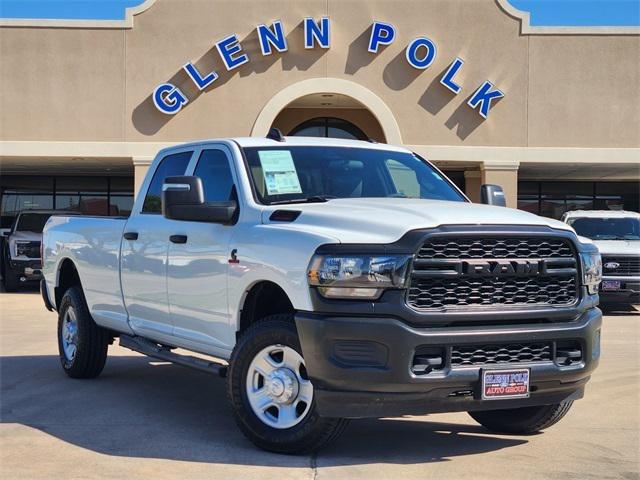 2023 RAM 2500 Tradesman Crew Cab 4x4 8 Box 2023 RAM 2500 Tradesman Crew Cab 4x4 8 Box