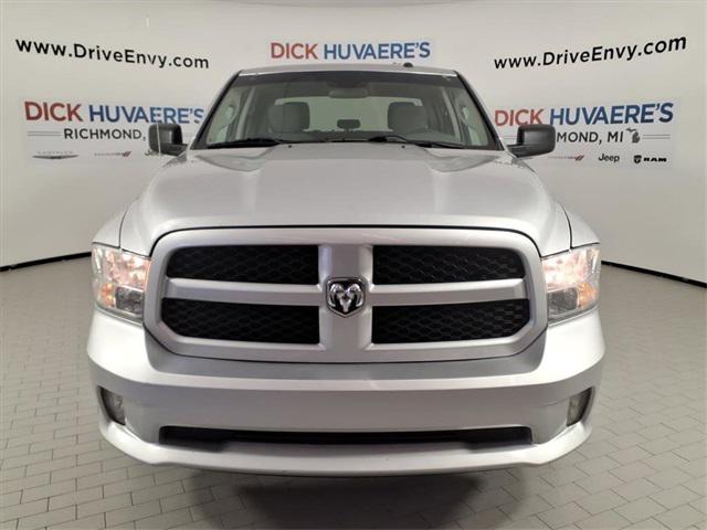 2018 RAM 1500 Express Crew Cab 4x4 57 Box 2018 RAM 1500 Express Crew Cab 4x4 57 Box