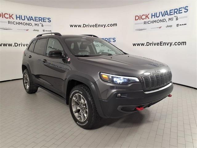 2022 Jeep Cherokee Trailhawk 4x4 2022 Jeep Cherokee Trailhawk 4x4